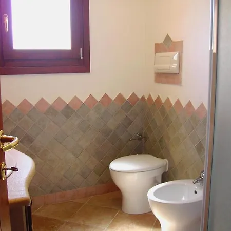 Lisa's Lovely House *