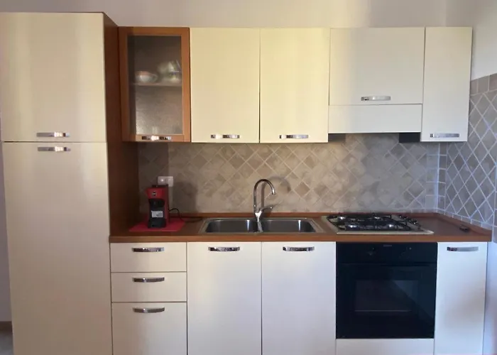 Lisa's Lovely House Budoni