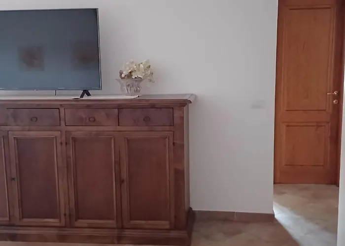 Lisa's Lovely House Budoni